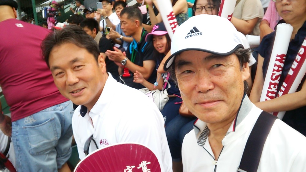 ####SC_CAMIQ##################################
####INFORMATION##################################
               ID: 353471053289274
              ROM: S8210

####SETTINGS############################
            SCENE: PORTRAIT
               WB: AUTO
              ZSL: ON
              ROI: OFF
              AFD: 60HZ
              LED: OFF

####APEX################################
               Sv: 3.71
               Tv: 8.02
               Av: 2.53
               Bv: 6.84

####Exposure############################
              ISO: 40
        real gain: 1.236453
      analog gain: 1.236453
     digital gain: 1.000000
         exp time: 3.863576ms = 1/258.83s
             line: 203
              fps: 21.328125
        exp index: 187
  cur_luma_target: 57
             LUMA: 89
          lux_idx: 173.381836
         bv_ideal: 6.856000
          bv_real: 7.811000
         bv_total: 7.444000

####AWB#################################
            Rgain: 1.530
            Ggain: 1.000
            Bgain: 1.400
        adj_gainR: 1.000000
        adj_gainB: 1.020000
white_y_min_percent: 70
       Color Temp: 5084
         decision: 9=HYBRID

########################################
          ROLLOFF: D65
AUTO ROLLOFF(D65): 1.000
AUTO ROLLOFF(old_D65): 0.000

####Calibration###############################
     ISO_100_GAIN: 3.033789
         R_COEFF: 1.080971
         B_COEFF: 1.000552
        EvenGain: 128
         OddGain: 128
         ch1Gain: 128
         ch2Gain: 138
   focus_position: 648
    step_shido_up: 351
      step_500_up: 416
      step_100_up: 549
       step_shido: 304
         step_100: 502
         step_inf: 336

####Chromatix###############################
          Version: 208

####SC_CAMIQ_END##############################